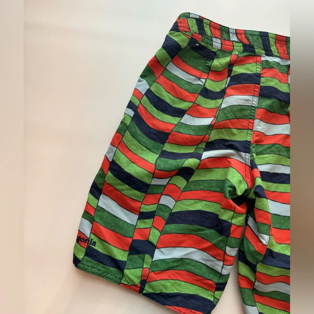 Patagonia Wavefarer Board Swim Surf Patterned Shorts Boys 8